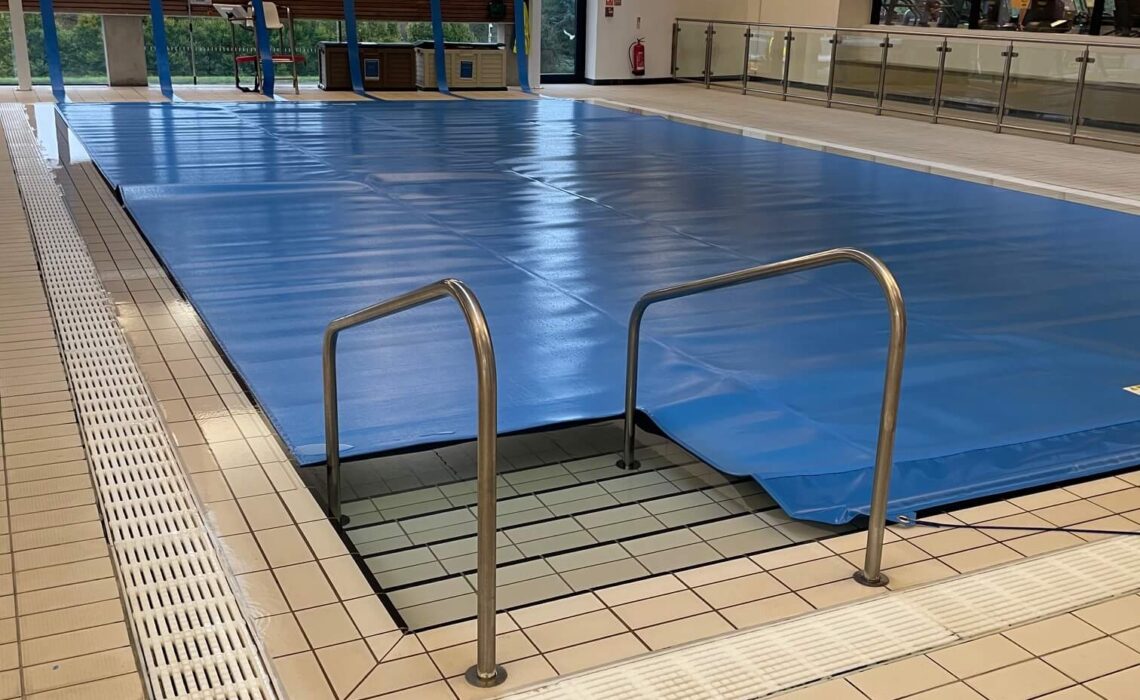 leisure centre swimming pool cover replacement